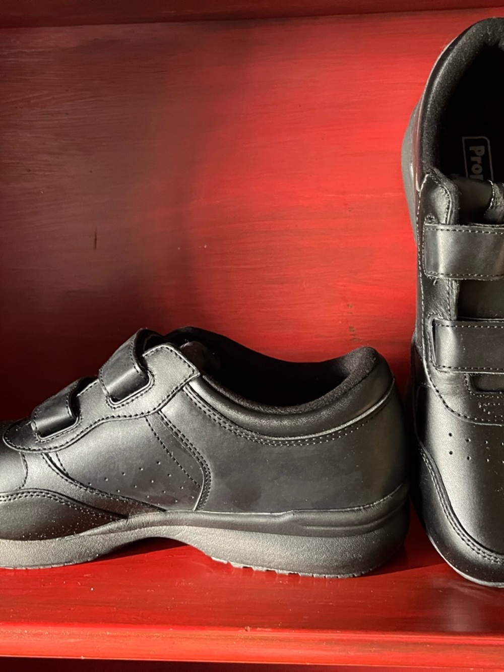 Propet Men's Black Athletic Velcro Strap Shoes
